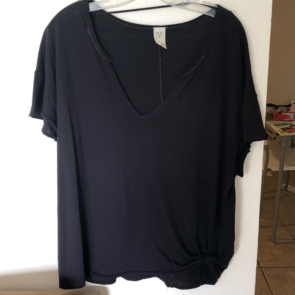 WE THE FREE navy v-neck with tie at waist